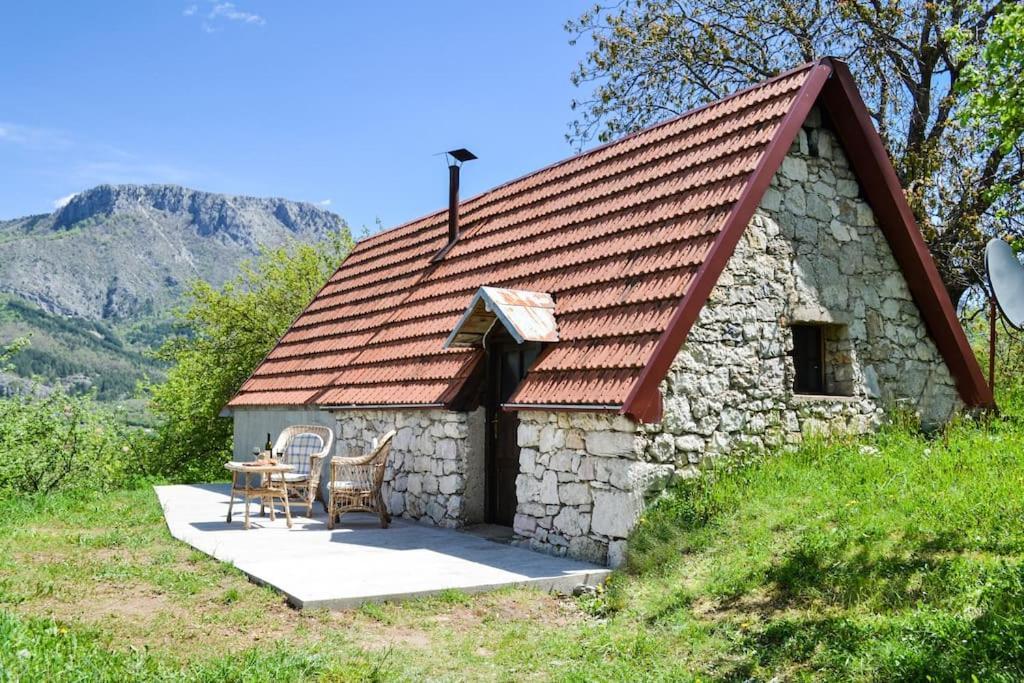 Nikšić Grandma'S Hutヴィラ エクステリア 写真
